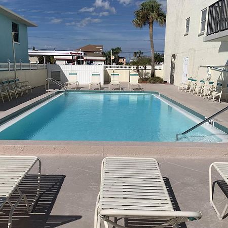201 - Kima Villa St. Pete Beach Exteriör bild